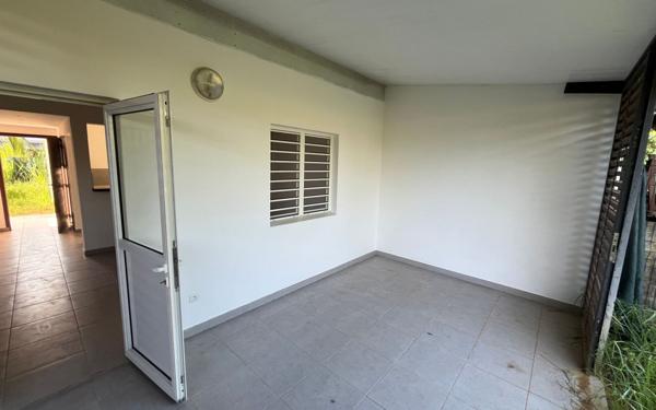 Maison à vendre    3 pièces •  Macouria