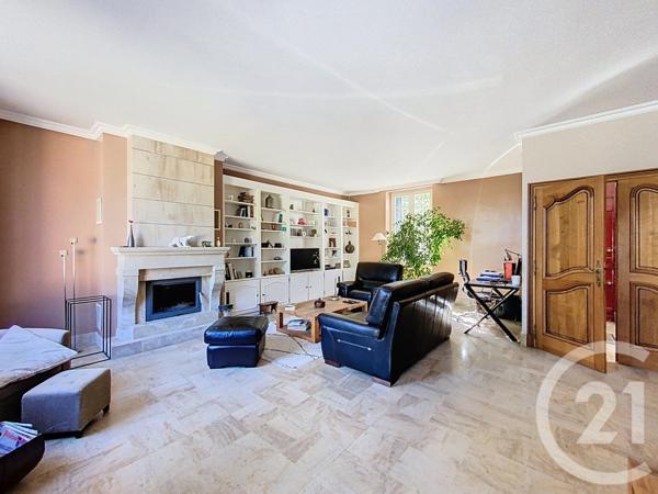 Maison à vendre  5 pièces - 194,44 m2 CHATEAUNEUF SUR LOIRE - 45