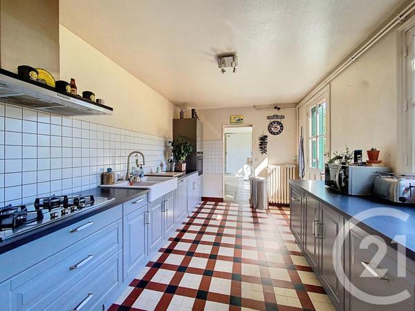 Maison à vendre  5 pièces - 194,44 m2 CHATEAUNEUF SUR LOIRE - 45