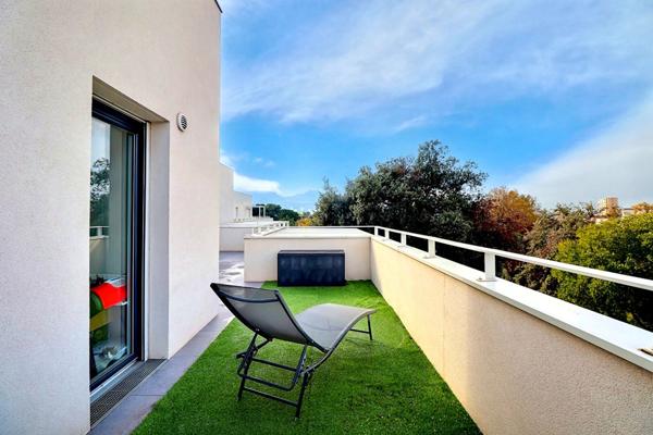 Rare à la vente : Magnifique T4 en rooftop avec 55 m2 d'extérieur secteur Michelet