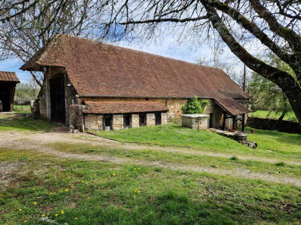Maison ancienne - Gramat SECTEUR GRAMAT - Magnifique corps de ferme quercynois sur le causse de GRAMAT