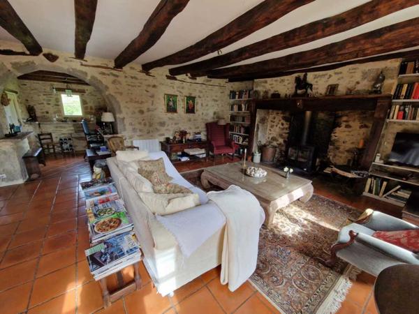 Maison ancienne - Gramat SECTEUR GRAMAT - Magnifique corps de ferme quercynois sur le causse de GRAMAT