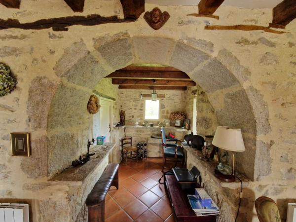 Maison ancienne - Gramat SECTEUR GRAMAT - Magnifique corps de ferme quercynois sur le causse de GRAMAT