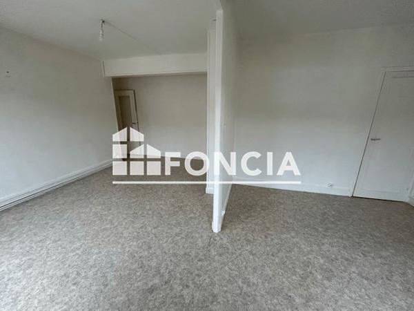 Location Appartement 3 pièces 70.3 m² - 54 BOULEVARD PIERRE BROSSOLETTE Laon 02000