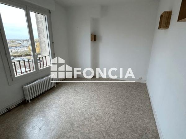 Location Appartement 3 pièces 70.3 m² - 54 BOULEVARD PIERRE BROSSOLETTE Laon 02000