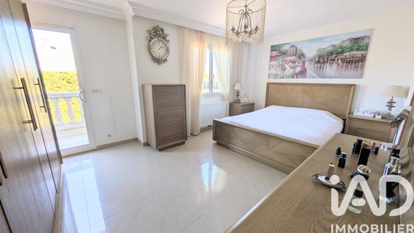 Maison à vendre 8 pièces 226 m² Cormontreuil