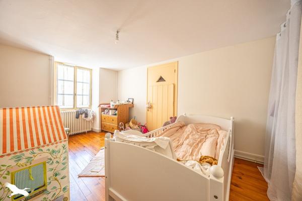 Maison à vendre |                                       Melle |                                        7 pièces  |  142 m²