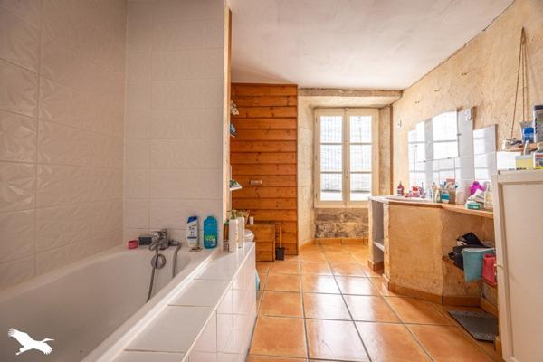 Maison à vendre |                                       Melle |                                        7 pièces  |  142 m²