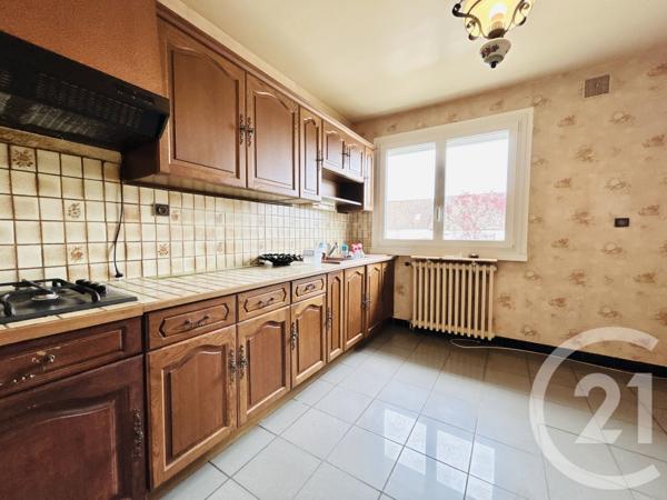 Maison à vendre  4 pièces - 119,65 m 2   FEYTIAT  - 87