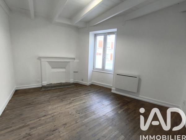 Location appartement 6 pièces 119 m² La Mothe-Saint-Héray