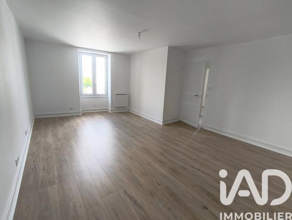 Location appartement 6 pièces 119 m² La Mothe-Saint-Héray