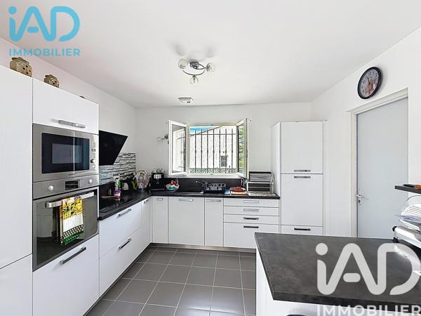 Maison à vendre 4 pièces 85 m² Vidauban