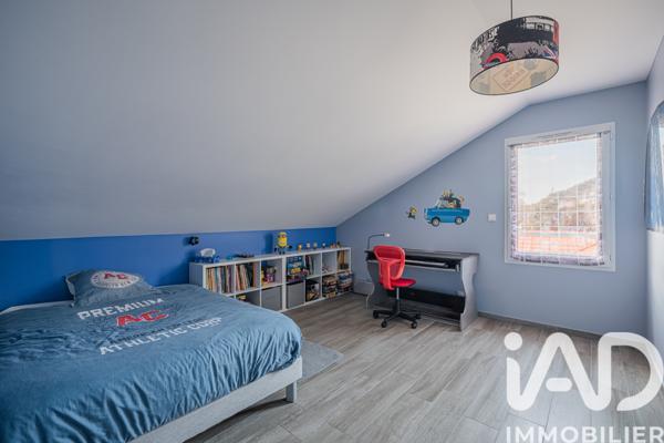 Maison à vendre 6 pièces 136 m² Fontanil-Cornillon