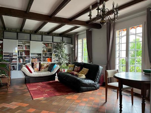 Maison à vendre 475 000 € Achères 5 p 92 m² DPE D