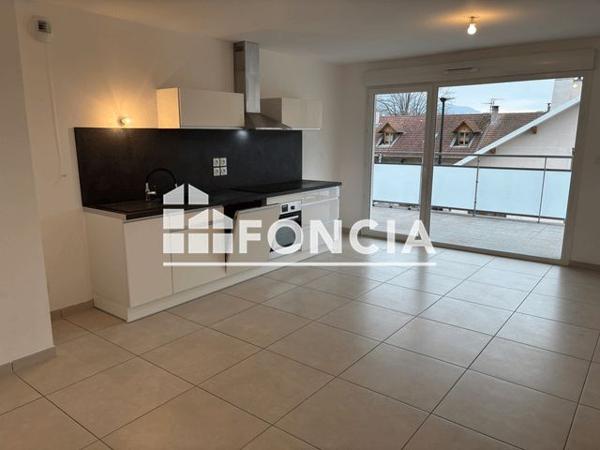 Location Appartement 3 pièces 61.03 m² - 84 AVENUE DU PETIT PORT Aix Les Bains 73100