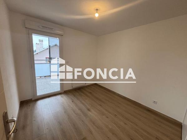 Location Appartement 3 pièces 61.03 m² - 84 AVENUE DU PETIT PORT Aix Les Bains 73100