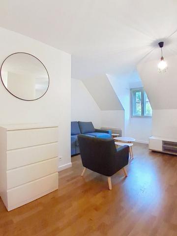 Appartement Etampes 1 pièce(s) 24.68 m2 meublé