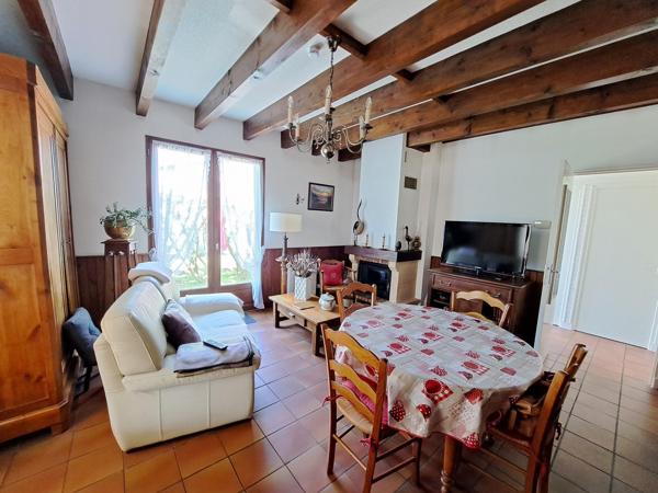 Maison PLAIN PIED de 85 m² avec 3 chambres + garage + jardin