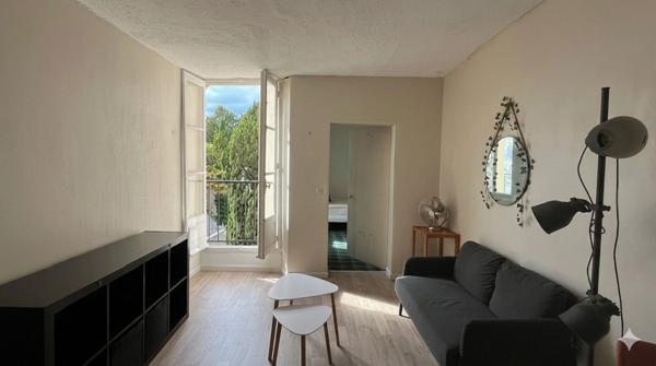 QUARTIER SAINT CLEMENT T2 MEUBLE ,  
Nantes 44000