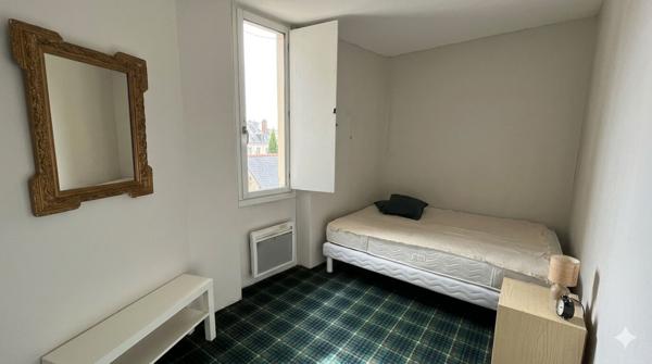 QUARTIER SAINT CLEMENT T2 MEUBLE ,  
Nantes 44000