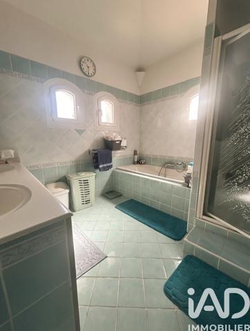 Maison à vendre 8 pièces 183 m² Toulon