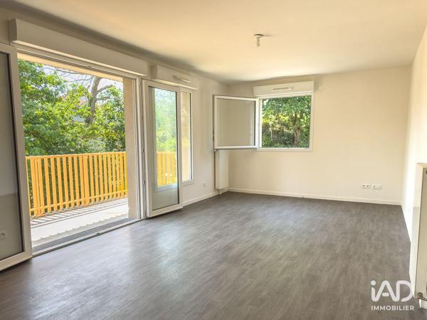 Location appartement 3 pièces 65 m² Petit-Couronne