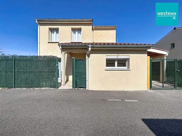 Maison familiale Sury Le Comtal 5 pièces avec jardin, piscine et garage
