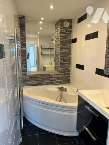 T4 dernier étage avec ascenseur 