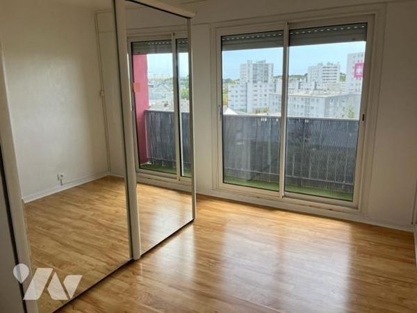 T4 dernier étage avec ascenseur 