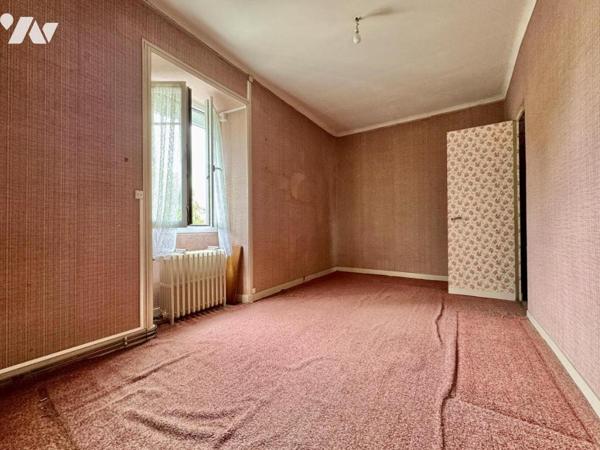 À VENDRE – Maison ancienne avec dépendances – THOUARÉ-SUR-LOIRE