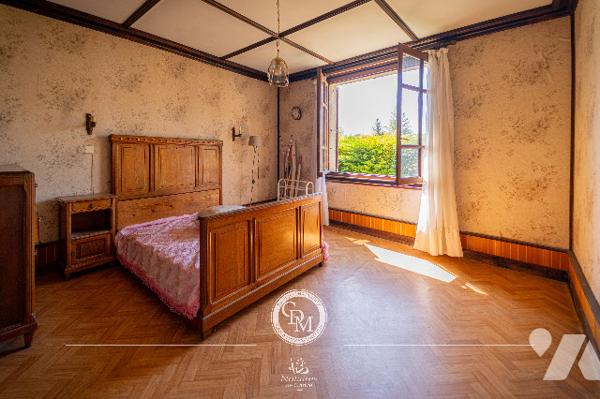 MAISON - SEYSSEL - environ 302 m2 - 371 000 € HNI