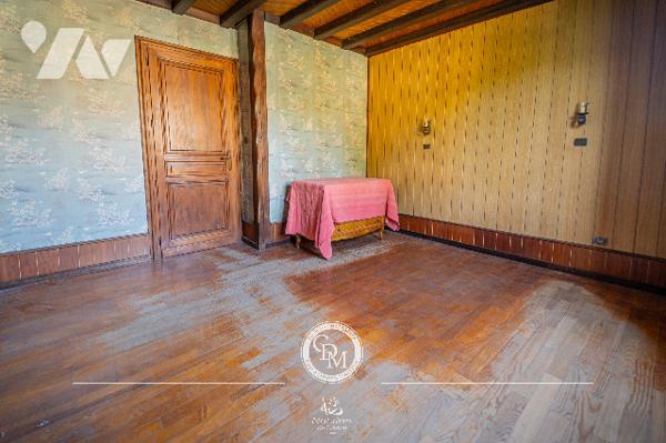 MAISON - SEYSSEL - environ 302 m2 - 371 000 € HNI