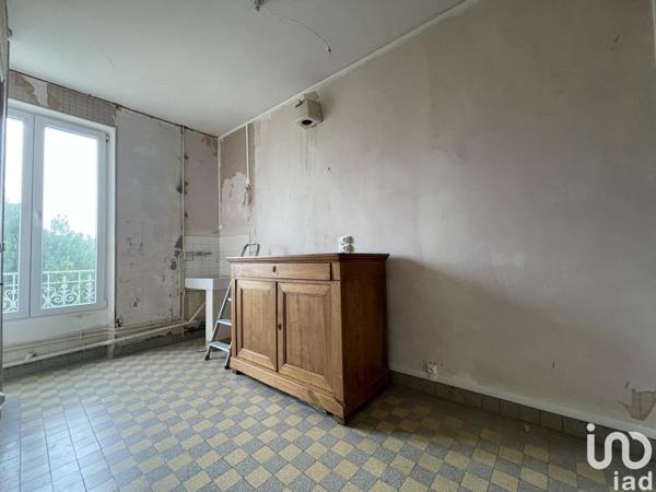 Immeuble de 278 m² à MALESHERBES (45330)