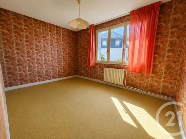 Maison à vendre  7 pièces - 146,39 m 2   ST MAUR DES FOSSES  - 94