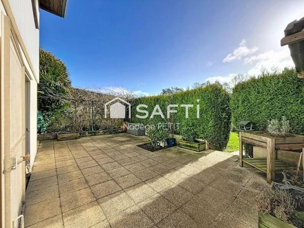 Maison individuelle sur 1895 m² de verdure