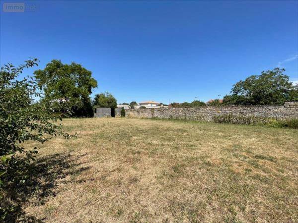 Terrain à Batir à vendre à Marans en Charente-Maritime (17230), ref : BR 463