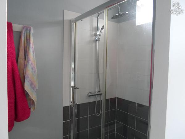 Appartement en vente à AUBIGNY-EN-ARTOIS avec 50 m² de surface habitable comprenant:
Hall...