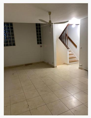 Maison avec espace jardin, 3 chambres 15mn de Paris