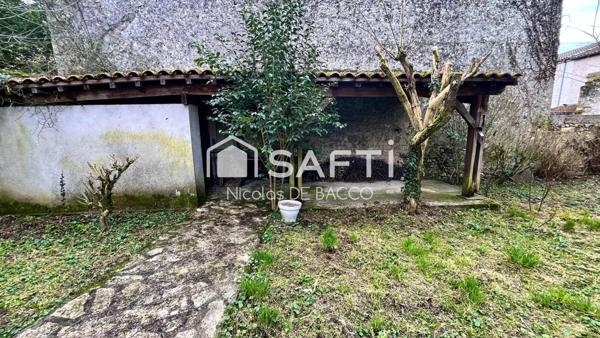 Maison de ville 8 pieces, 5 chambres, 289 m2