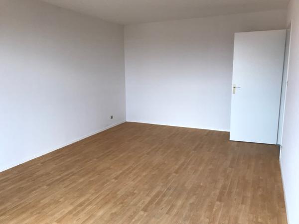 Appartement t3 + parking