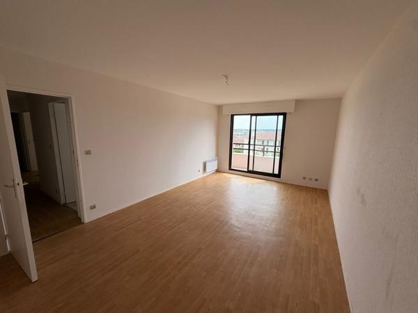 Appartement t3 + parking