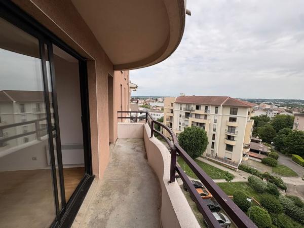 Appartement t3 + parking
