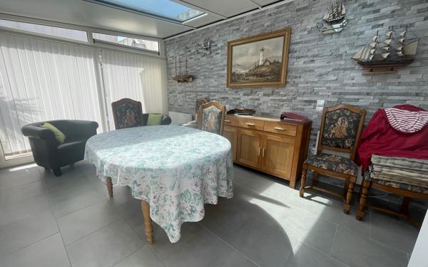 Maison à vendre    6 pièces •  Port-des-Barques