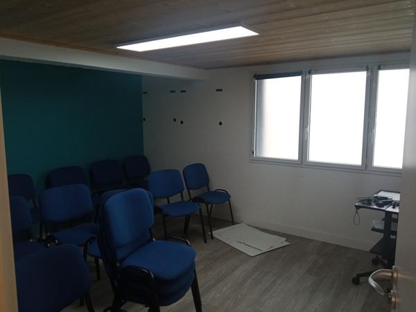 Challans, Bureaux/Local à louer de 47.87 m²