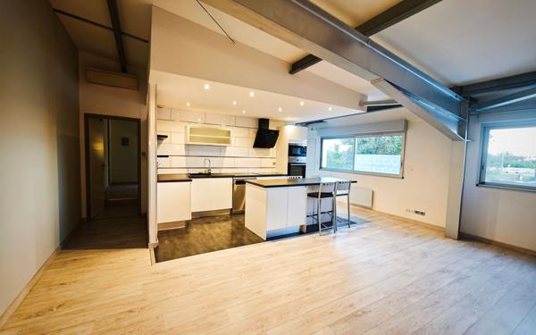 Appartement à vendre    3 pièces • 79 m2 La Salvetat-Saint-Gilles