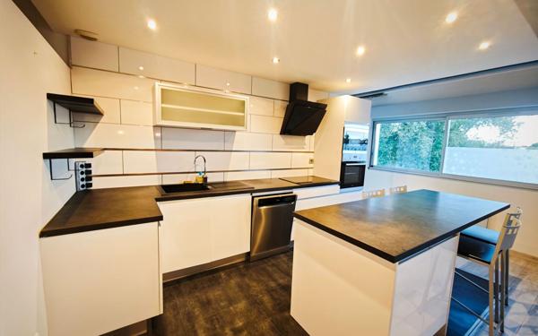 Appartement à vendre    3 pièces • 79 m2 La Salvetat-Saint-Gilles