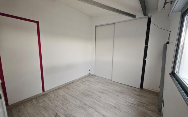 Appartement à vendre    3 pièces • 79 m2 La Salvetat-Saint-Gilles