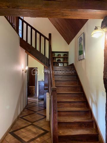 Maison en pierre de 240 m²