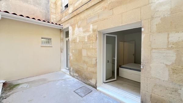 A VENDRE IMMEUBLE DE 3 APPARTEMENTS - SECTEUR BORDEAUX CAPUCINS / NANSOUTY , Bordeaux A VENDRE IMMEUBLE DE 3 APPARTEMENTS - SECTEUR BORDEAUX CAPUCINS / NANSOUTY , Bordeaux