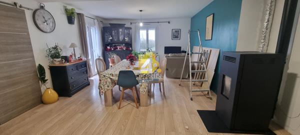 Maison - 7 pièces - 142 m²